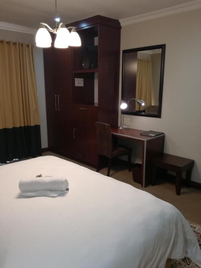 Belmont Guesthouse Bloemfontein Luaran gambar